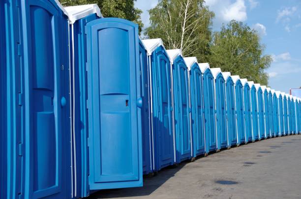 Best Portable restroom trailer rental  in South Lebanon, OH